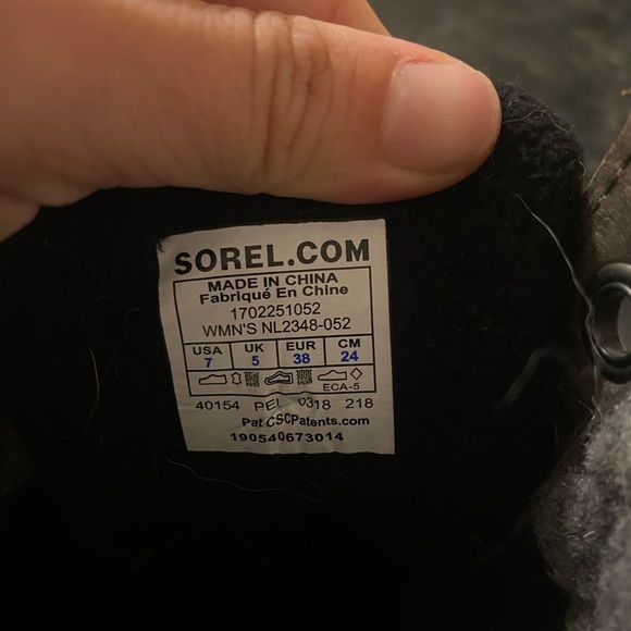 Sorel size 7 Women’s duck boot - Picture 3 of 4